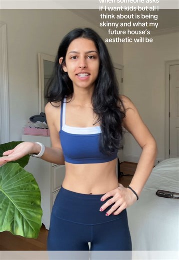 brb need to get my tan back #nokids #relatable #workoutset #skinny #fyp @abercrombie @lululemon