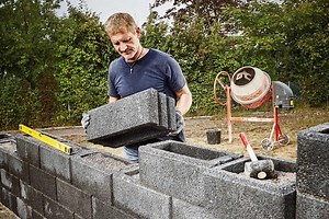 Gartenmauer selber bauen | HORNBACH