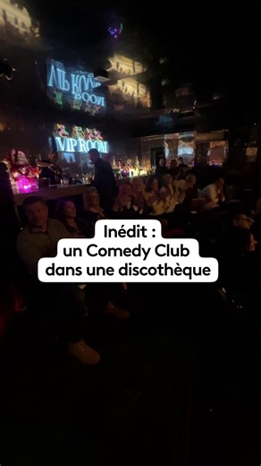 Inédit 🔥 Une discothèque mythique, une scène à 360°, des humoristes en live. Le VIP Room se transforme en comedy club. 4 dates, du stand-up, et un final 100 % féminin le 8 mars 🎤✨ #ComedyClub #VIPRoom #StandUp #Humour #Inédit #LiveShow VIP ROOM ST-TROPEZ | France 3 Côte d'Azur