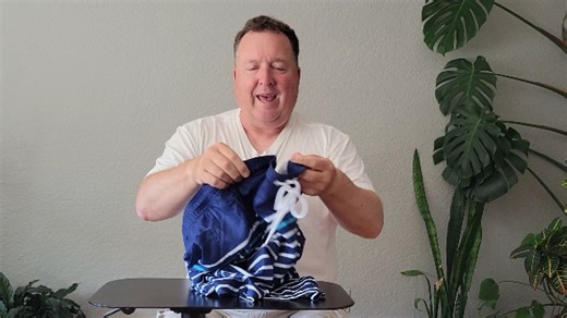 Watch Amazon Essentials Mens 7" Swim Trunk Review on Amazon Live