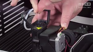 MakerBot Replicator Z18 3D打印机操作指南