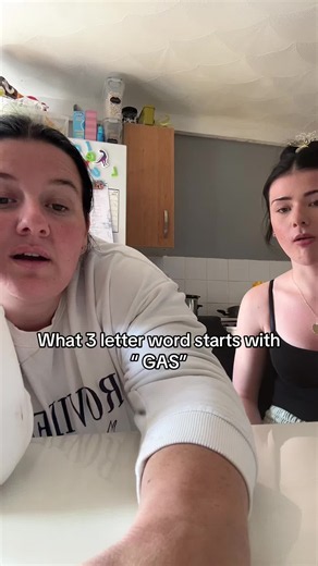 What 3 letter word starts with