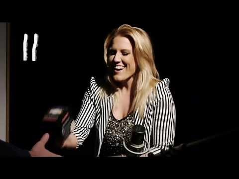 Fünf für...-Interview mit Natalie Horler (Cascada)