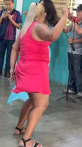 20K views · 103 reactions | Suavemente ok #reels #review #realestate #reelsviral #PlazaLibertad #sansalvador #cumbia #dance #music #music #viral #cine #PARA #reelsfypシ #top #comedia #dancing #reelschallenge #bailando #baile #europe | Bailes graciosos | Facebook