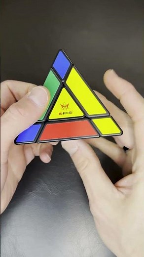 So easy anyone could do it 🤤 Pyraminx Edge🔺