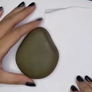 83K views · 4K reactions | Poppy Flower Painting On Rock | Little Rocks | Facebook