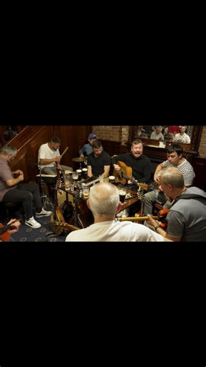 Like a Rolling Stone. The Sons take on Bob Dylans classic. Such great energy in this track and always great to hear a crowd shouting "How does it feel" Give it an auld share for us folks | George Murphy