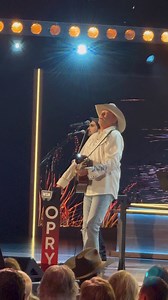 Country music legend Alan Jackson performed his classic hit, “Chattahoochee,” during Opry’s 100th Anniversary celebration at the Grand Ole Opry in Nashville. #Opry100 #AlanJackson #CountryMusic #Country | Music Mayhem