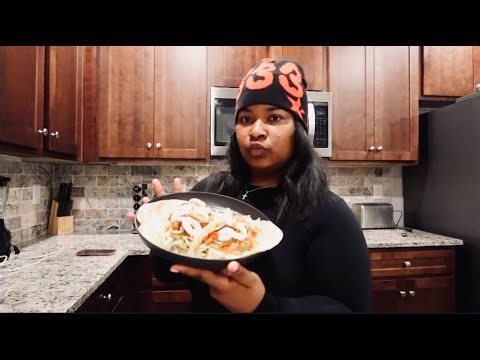 COOKING WITH BRITTANY | GRILLED CHICKEN TACOS .