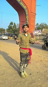 Matlab Nikal Gaya Hai to pahchante nahin#🎉🎉🎉#viral #maroofbro #instagram #shorts | Maroof Bro