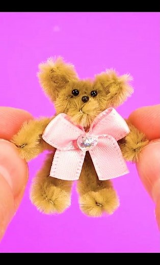 DIY pipe cleaner teddy bear