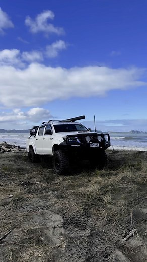 1.8K views · 100 reactions | Upgrade your Toyota Hilux N70 with a DSR Head Unit featuring wireless smartphone connectivity and modern infotainment functions. Easy to install, designed for convenience, with fast shipping across New Zealand and Australia. | DSR AUTOMOTIVE | Facebook