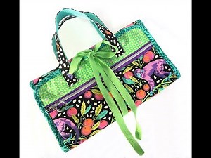 Hibiscus Hanging Toiletry Bag - Part 1/2
