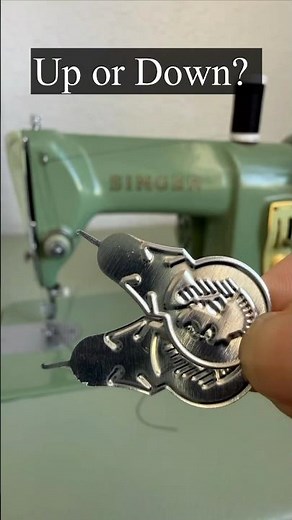 Manual needle threader: hook UP or DOWN? 🧵🪡 (Singer 185K threading tip)