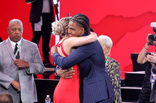 Collin Murray-Boyles' Girlfriend Chloe Kitts Flaunts "Big Girl Purchase" After Securing Stunning New $92,150 Mercedes