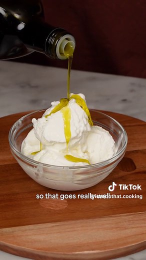 The Best Topping for Ice Cream: Fruity and Vivacious Olive Oil