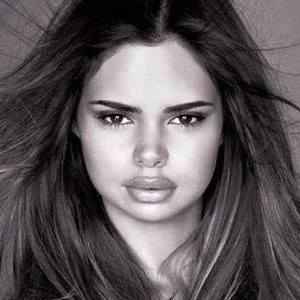 Samantha Harris (model) - Alchetron, the free social encyclopedia