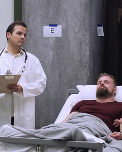 A voice of reason amidst the turmoil. 🌊 Join tenor David Portillo for insights into his role as Dr. Richardson in BREAKING THE WAVES. As the originator of this character at the opera's premiere, he offers a special perspective on its significance within the powerful story. 🎟 Described by The Wall Street Journal as "savage, heartbreaking," Mazzoli's Breaking the Waves promises an unforgettable experience. Only a couple more weeks until the curtains rise – plan your visit and secure your seat at