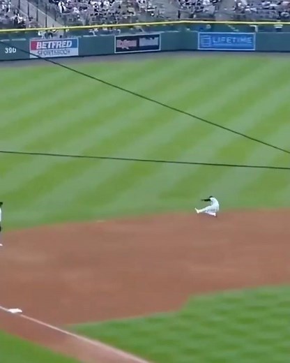 MLB Top Plays (pt 101): Jose Iglesias INSANE Play vs Diamondbacks #rockies #mlb #baseball #topplays