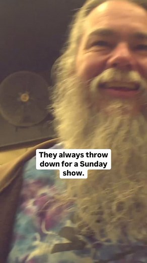 Why “Never Miss a Sunday Show”? Fans, band, and crew offer explanations as to why Panic Sunday shows have become so unique over the years. Watch the full video on YouTube https://youtu.be/Dt--dASotuw 🎥 Andy Tennille Photography & nugs | Widespread Panic