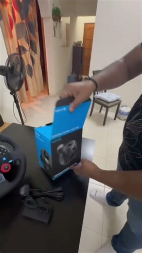 Setting up Logitech G29 with study table. Gaming setup coming soon….#jarirbookstore #logitechg29