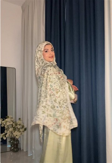 Dresses from @ISMA Label 🧚 Check out their collection for your Eid outfit! 🫶🏻 #eiddress #eiddressoutfit #modestdress #fashioninspo #modestfashion