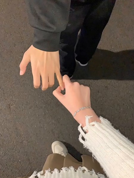 Achieving Couple Goals Together