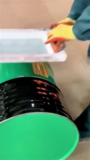 Efficient Steel Drum Printing Method - Good tools and machinery make work easy