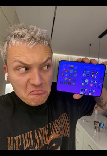 [współpraca reklamowa z @idream_pl] ciekawy telefonik nie powiem a ja jestem fanem technologii nowoczesnej a to ewidentnie coś nowego! Zobaczymy jak sprawdzi się po czasie w takim codziennym użytkowaniu.