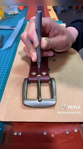 Crafting Your Own Handmade Leather Belt