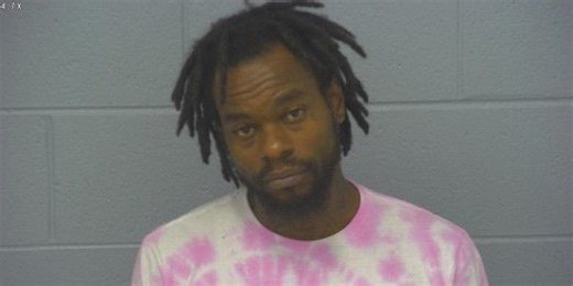 SPRINGFIELD CRIME STOPPERS: Police searching for man wanted on domestic charge