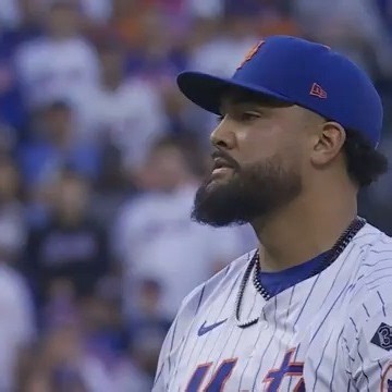 Vintage Mets History | 🔥 A Signing That Paid Off 🔥🟠🔵 On 1/12/2024, the Mets brought Sean Manaea to Queens on a two-year, $28 million deal — and the left-hander... | Instagram