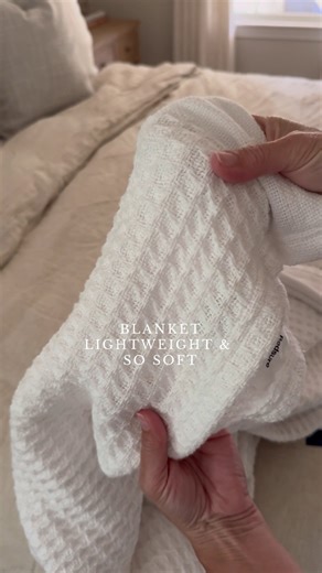 Watch Scroll to shop my favorite Amazon bedding! on Amazon Live