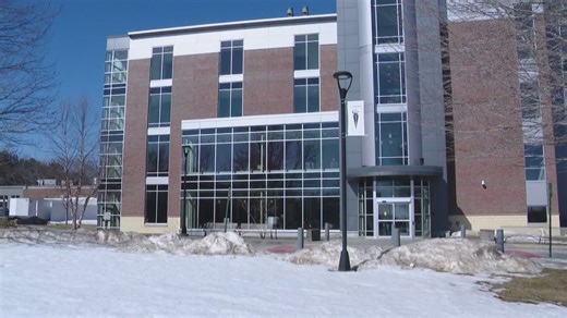 High schoolers advocate for inclusive college programs in Maine