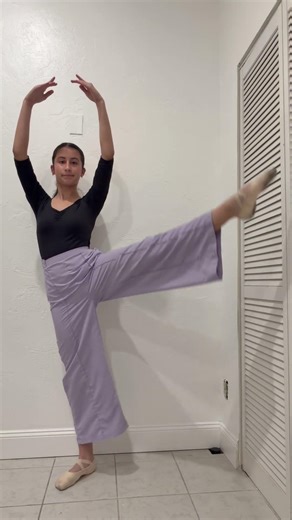 Develope’ vs Envelope’💖#ballet #tutorial #balletdancer