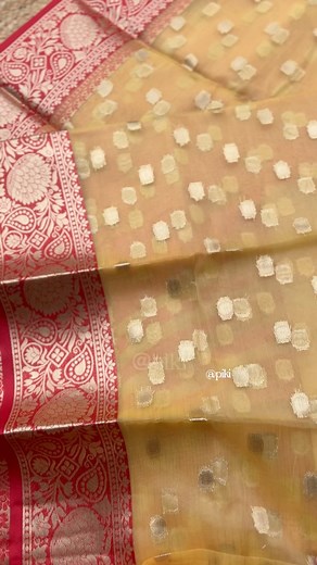 Comment for the links 🔗 Finds for Durga Puja series Ep- 29 🌼 abd and l'll also be adding the links in my story highlights These Meesho Saree finds are too good to miss - stylish, comfy, and under budget! [Asmr unboxing, Saree, Meesho, sale, Meesho finds, unboxing video, cute Saree, Meesho aesthetic haul, viral products, under budget, Meesho Saree, trending, trend, trending reels, trendy Saree, Pinteresty, cute, cute finds, ethnic wear, casual Saree, random finds, stylish Saree, comfy wear, tra