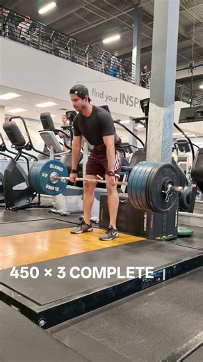 450 lb Deadlift x 3 Reps 💀 #Deadlift #Powerlifting #GymShorts #Strength