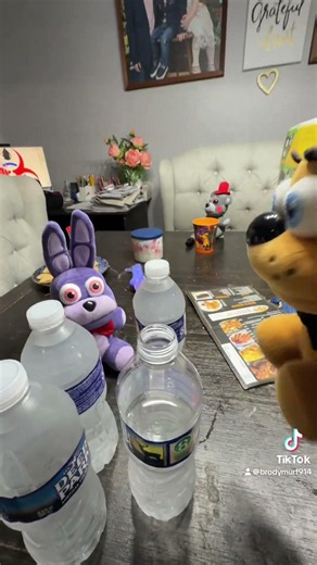 don’t mind the mess, vid’s from a while ago #fnaf #fypシ゚viral #fivenightsatfreddys #fyp #funny