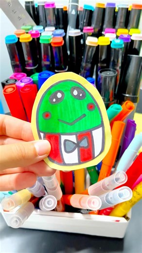 How to make basic sticker ?? 💚💚💚