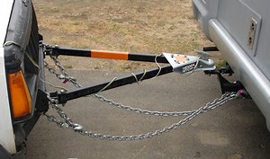 10 Best RV Tow Bars for Towing Different Vehicles