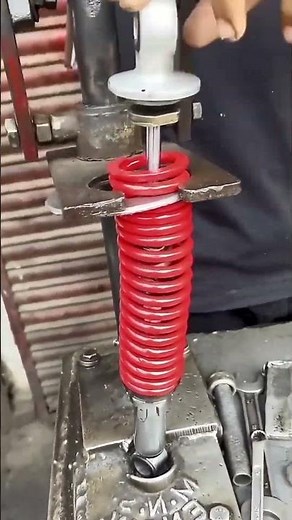 Easy Tutorial for Compressing Coil Springs on Motorcycle Shockbreakers Safely