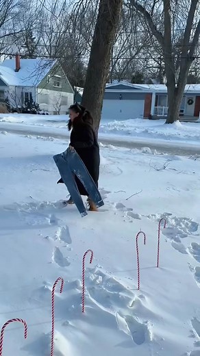 206K views · 3.3K reactions | Interesting phenomena in cold 略 | Aydon Holley | Facebook