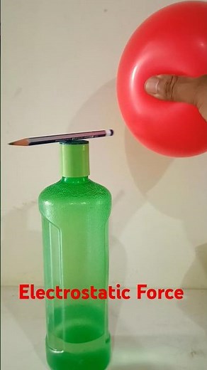 Electrostatic Force with pencil and balloon #experiment #physics #electrostatics #class8science