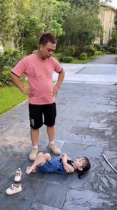 978K views · 5.4K reactions | #funnybaby #baby #funnyvideos #funnycat #funny #fun #catsofinstagram #funnymemes #funnydog #funnyanimals #sofun #memes #memesoftheday #makingmemories #dogstagram #cat #memes4life #instafun #babyboy #dog #babyfashion #cute #mommy | Hanne Jacobs | Facebook