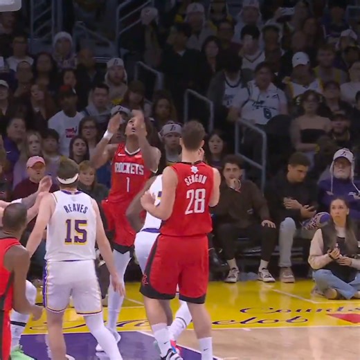 🇹🇷Alperen Şengün'den galibiyete 'double-double' ile katkı. 🏀 14 sayı 👐 12 ribaund 🅰️ 4 asist 🆚 LA Lakers 96-119 Houston 📹 X: NBA Türkiye | TRT SPOR Yıldız