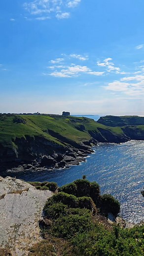 Cornish Life - England 🇬🇧 #cornish #visituk #travel #uk #coast #sea #ocean #Cornwall | Camelot Castle Hotel, Tintagel