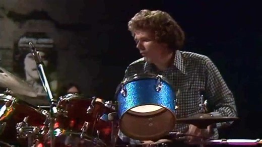 1.3K views · 27 reactions | Musikladen - 2 Mai 1973 (Ep 05) 01. Johnny Rivers - Memphis ’72 02. Johnny Rivers - Rockin’ Pneumonia 03. Traffic - Evening Blue 04. Mama Lion - Candy Man 05. Humphrey Lyttelton - Doggin’ Around 06. Insterburg & Co. - Das Schwein 07. Insterburg & Co. - k. A. 08. Lynsey de Paul - Doctor, doctor 09. The Crazy World of Arthur Brown - Fire 10. New Seekers - Pinball Wizard | Jukebox | Facebook