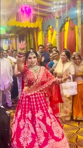 Bride entry💃🏻 ❤️ Magical Bride Dance Entry | Heart-Touching Bridal Performance