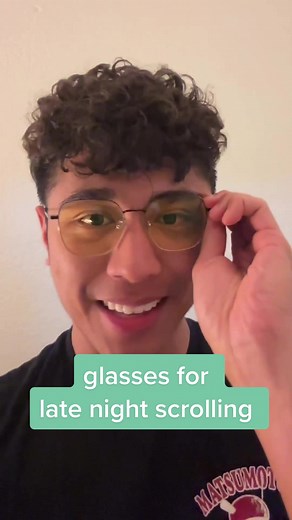 Glasses for Late Night Phone Scrolling: Eye Protection Guide
