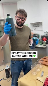 Colour matching Green Gibson Guitar body 💚 #luthier #guitarmaker #looth #gibson #workshop | Kersey Guitars